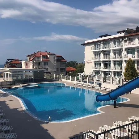 Xs In St Vlas Apartment