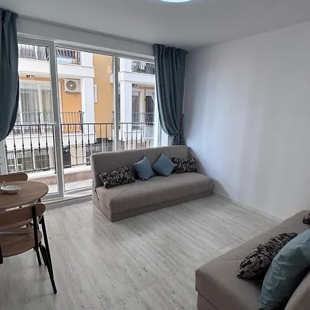 Xs In St Vlas Apartment *